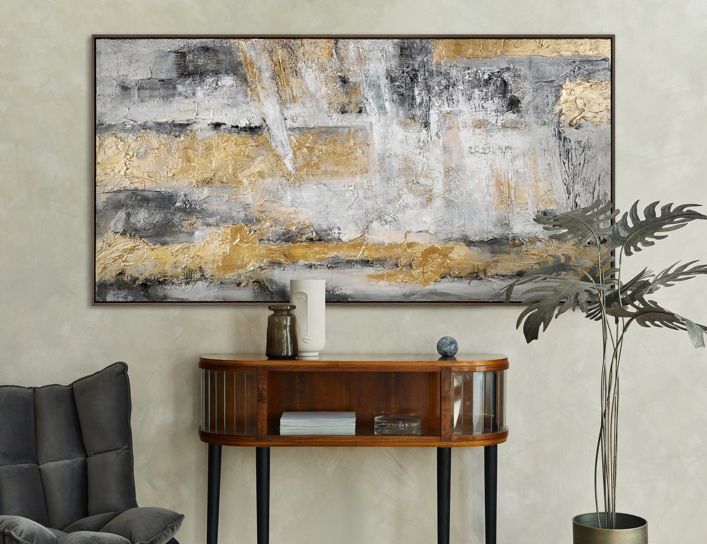 How to Combine Abstract Paintings with Other Decor Elements